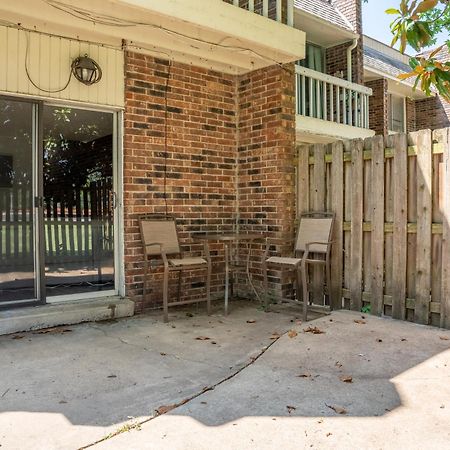Willow Way: Cozy Retreat Fort Smith Bagian luar foto