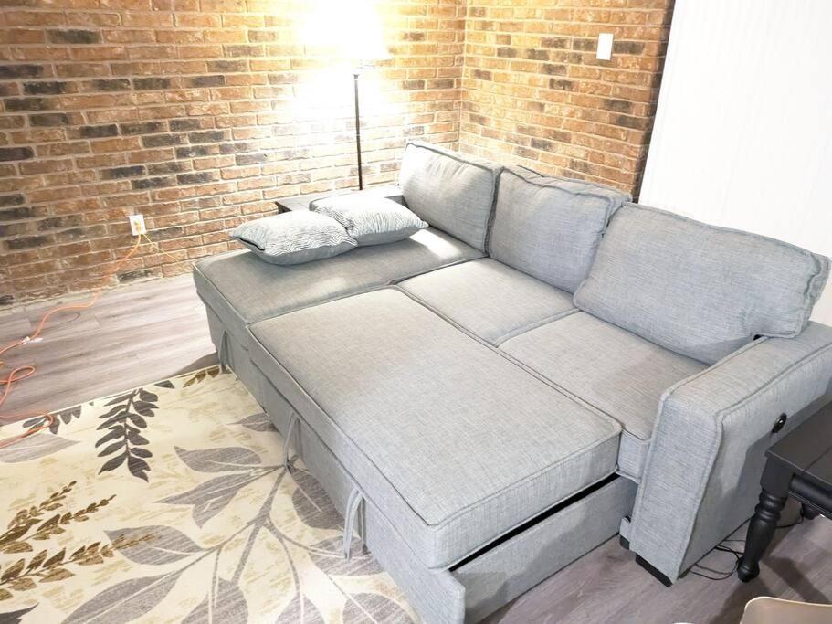Willow Way: Cozy Retreat Fort Smith Bagian luar foto
